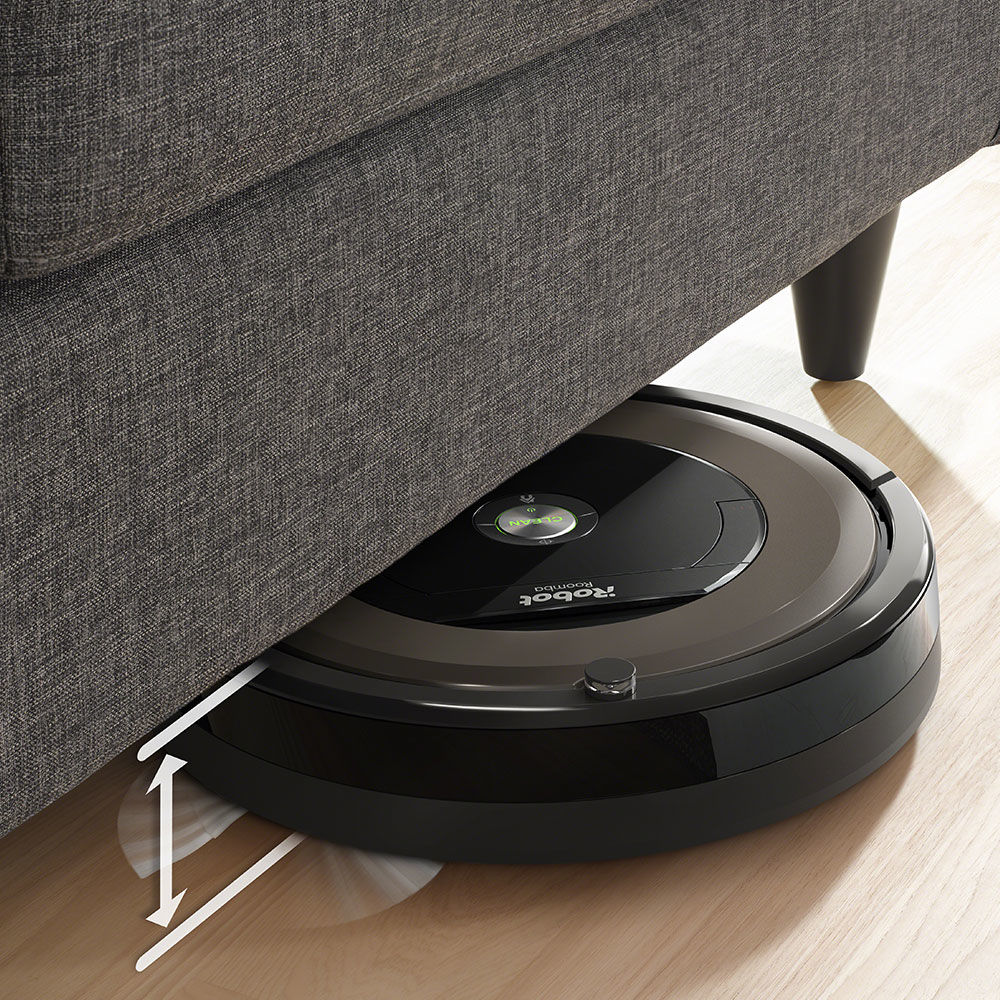 Roomba 895 - убирает под мебелью